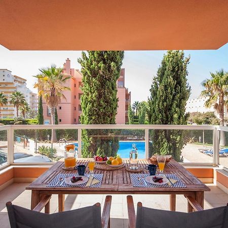 B02 - Fantastic Apartment With Pool Portimão Exterior photo